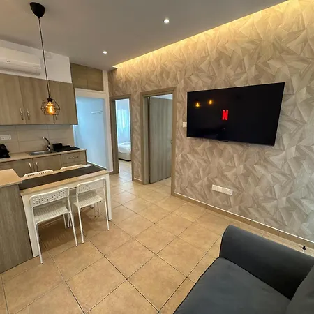 Topikos * アヤナパ