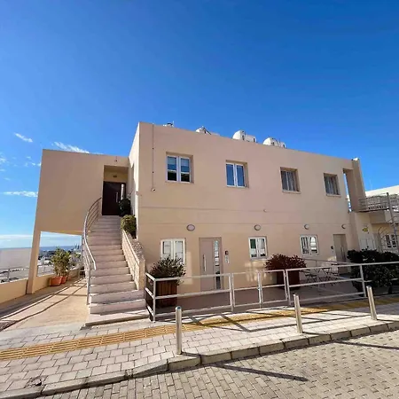 Apartment Topikos *